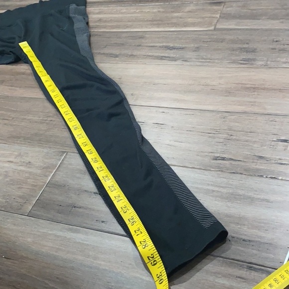 5 for $25 Nike high waisted leggings full length - Picture 7 of 12